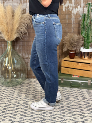 Judy Blue Mid Rise Billie Boyfriend Fit Jean (sizes 0/24-24W)