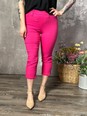 Hyperstretch Pull On Capri - Pink (Small - 3X)