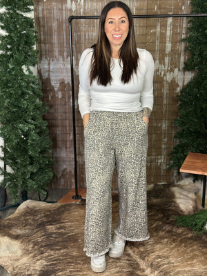 Leopard Wide Leg Denim Pant with Elastic Waist (Small - 2X)