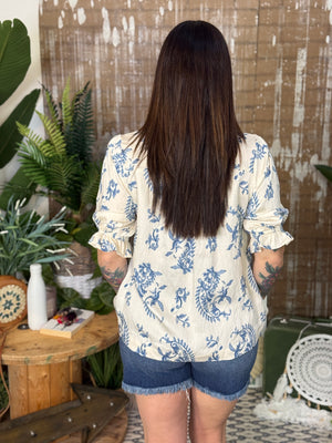 Cream Blue Print Top (Small - 2X)