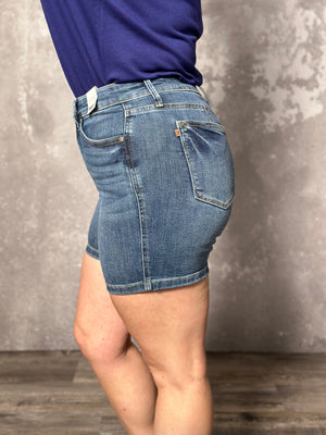 Judy Blue Mid Rise Medium Wash Tummy Control Shorts (S - 3X)
