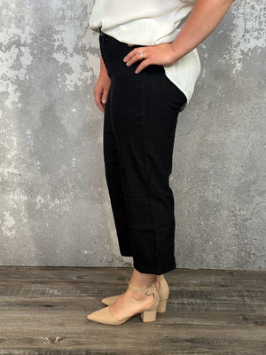 Hyperstretch Wide Leg Relaxed Fit Crop - Black (Small - XL)