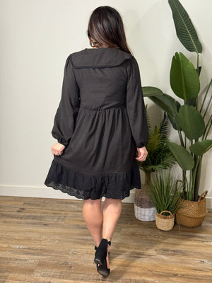 Peter Pan Collared Dress