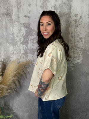 Western Graphic Style Sweatshirt Top - Cream (Small - 3X)