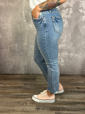 Judy Blue Kick Flare Crop Jean (sizes 1/25-24W) RESTOCK