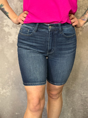Judy Blue Bermuda Shorts (S - 3X)