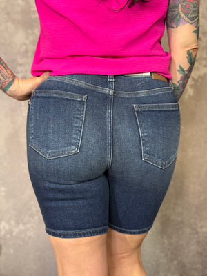 Judy Blue Bermuda Shorts (S - 3X)