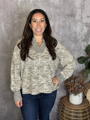 Textured Collared Top (Small - 3X)