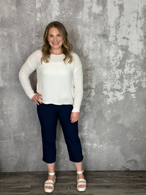 Hyperstretch Wide Leg Relaxed Fit Crop - NAVY (Small - XL)