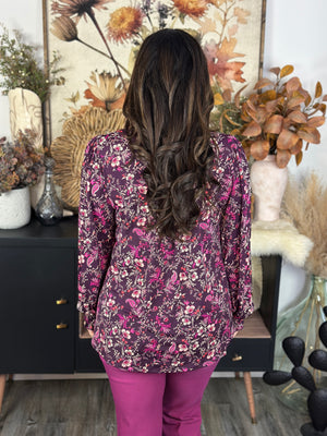 The Ruched 3/4 Sleeve Lizzie Top - Wine Floral