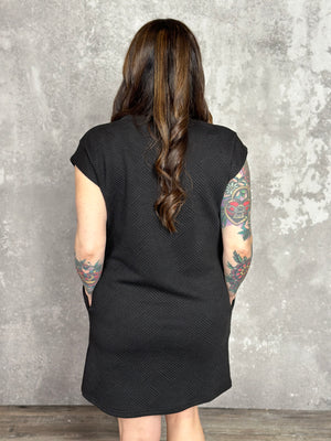 Drop Shoulder Quilted Texture Dress (Small - 2X)