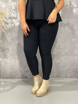 Hyperstretch Skinny Mid rise Pant - Black (Small - 3X)