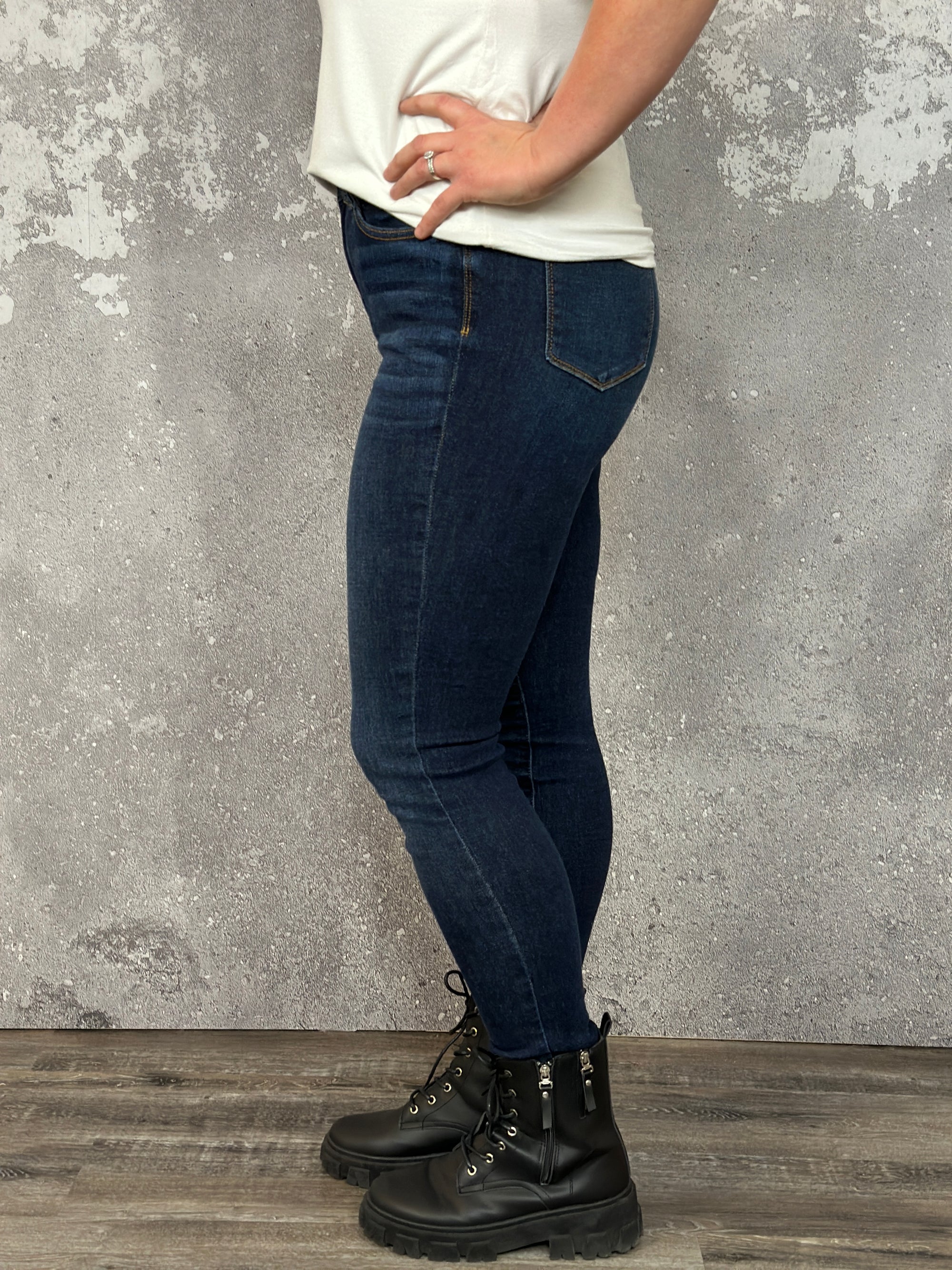 Judy Blue Dark Wash Sara Skinny Jean (sizes 24-24W)