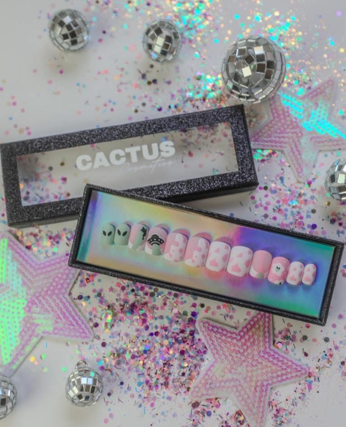 Glue On Nails - Alien