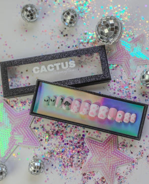 Glue On Nails - Alien