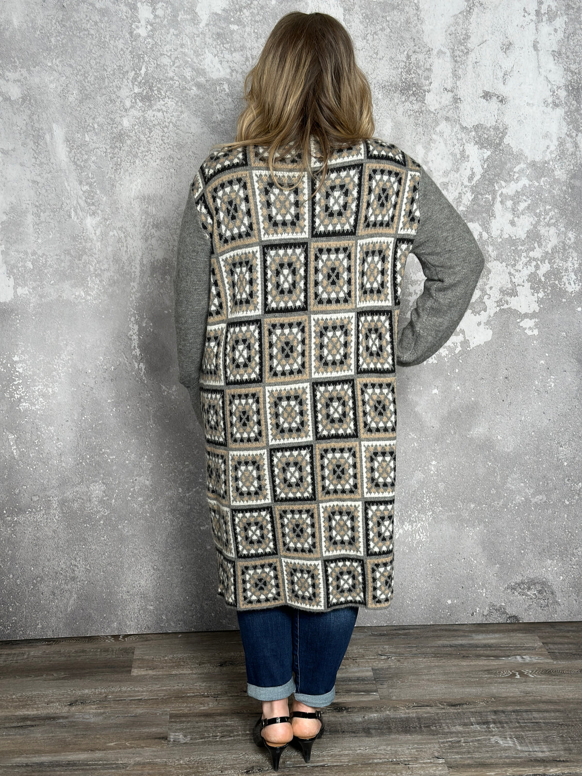 Neutral Pattern Cardigan