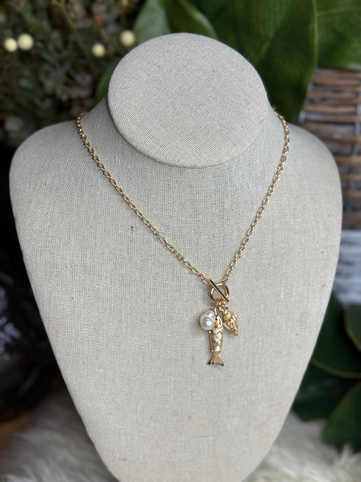 Pearl.Fish.Shell Necklace - Gold Restock