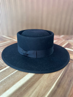 The Vida Olive and Pique Wool Hat - Black