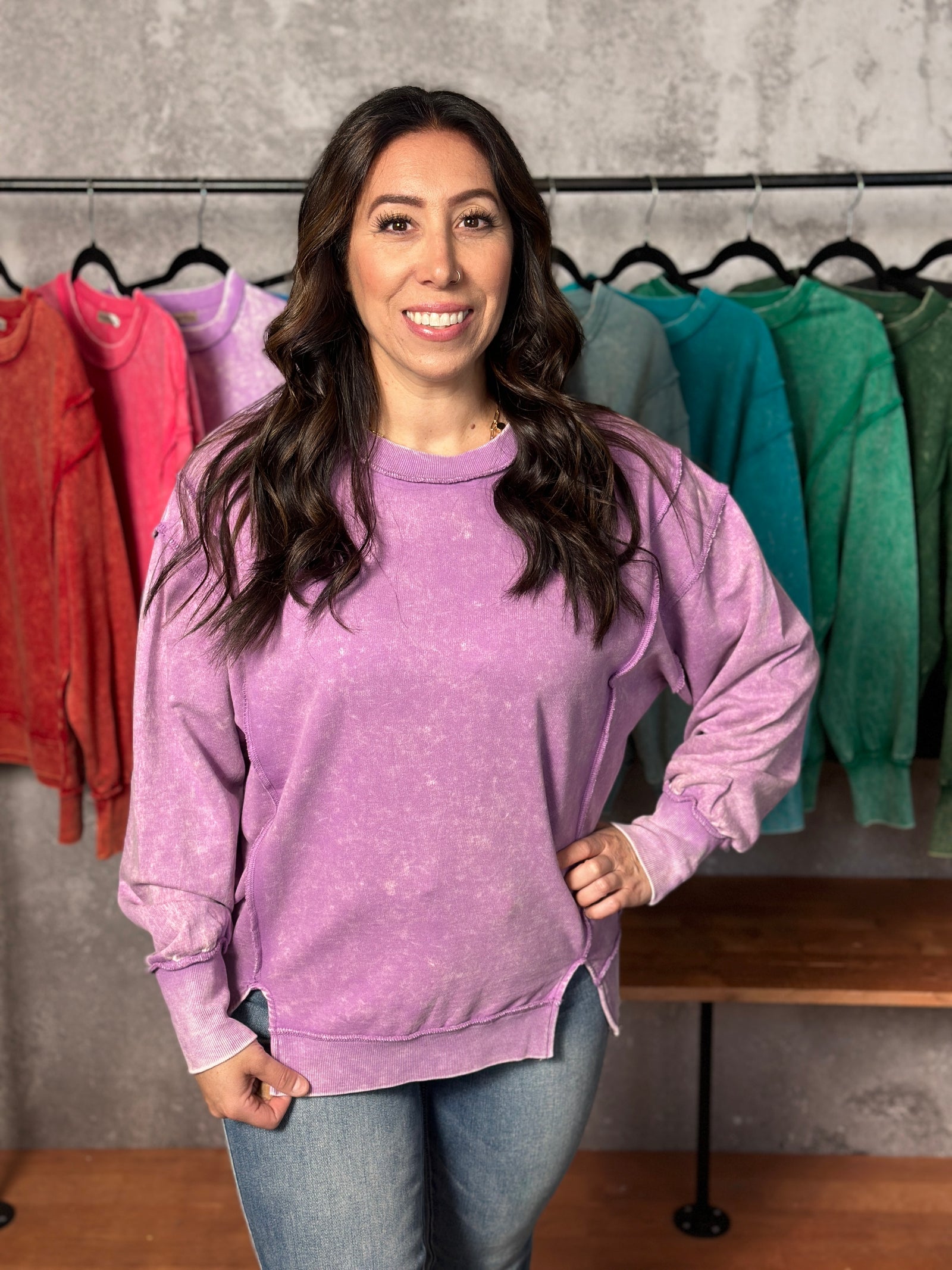 Vintage Vibes Crewneck - Lavender (Small - 3X)