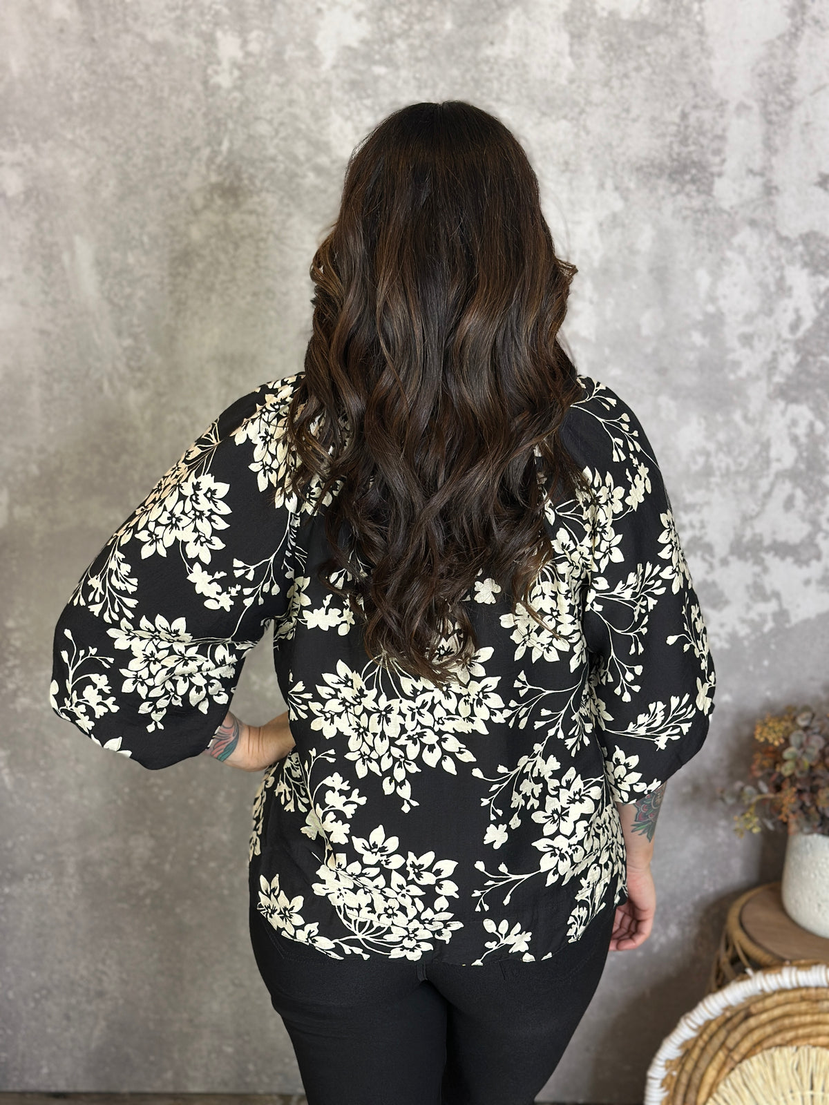 3/4 Sleeve Puff Sleeve Black and White Floral Blouse (Small - 2X)
