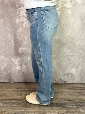 Judy Blue Slim - Straight Tummy Control Jean (sizes 24-24W)