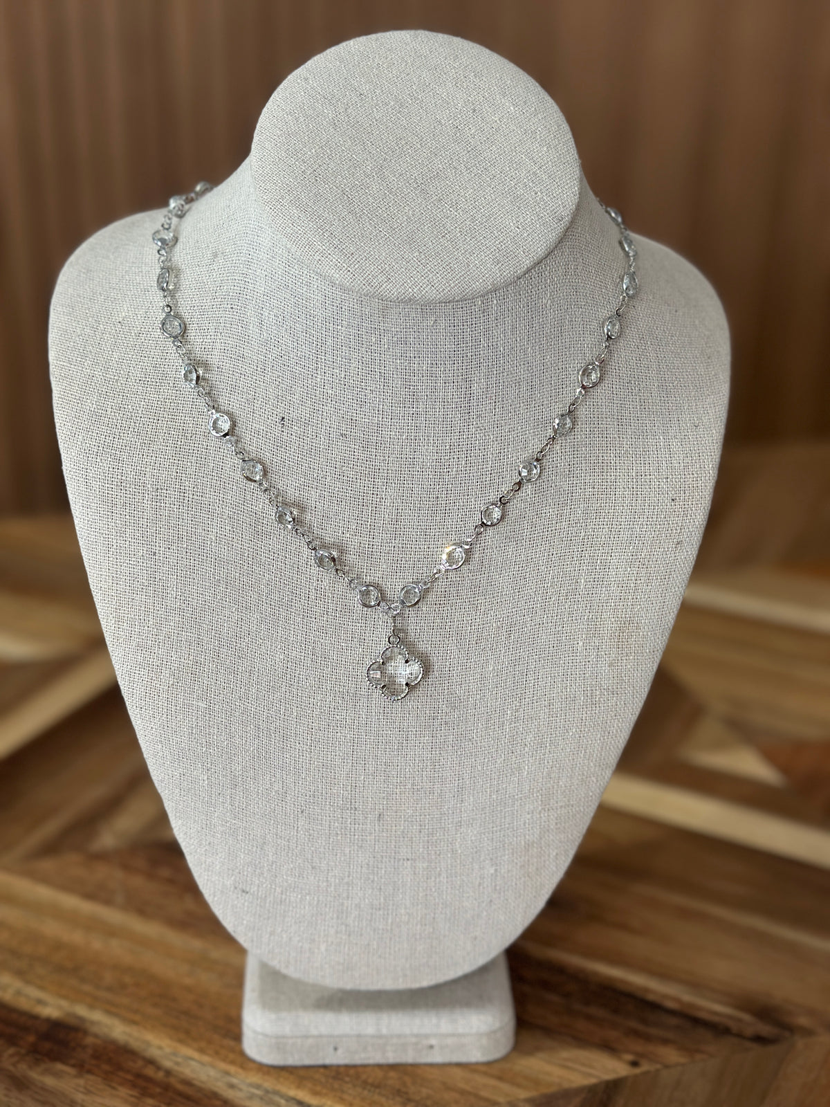 Silver Clover Necklace