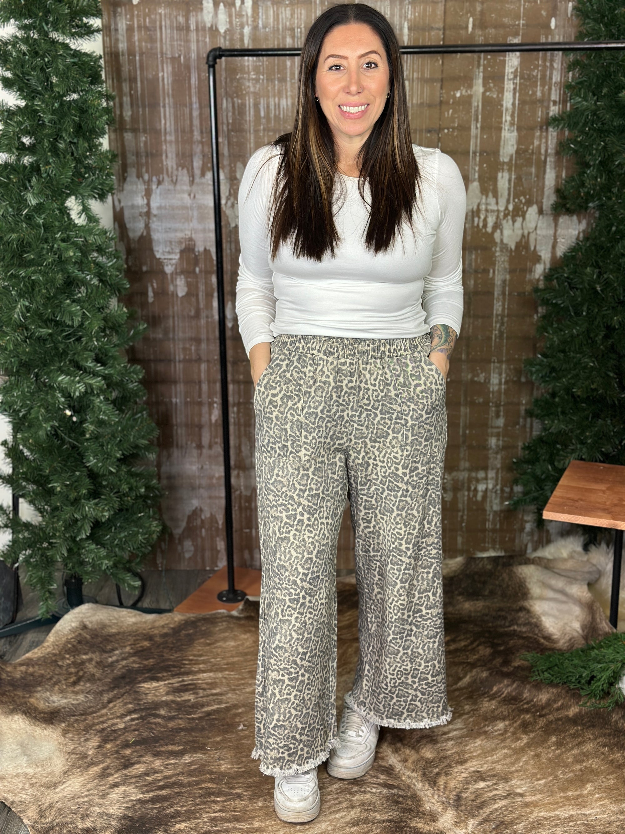 Leopard Wide Leg Denim Pant with Elastic Waist (Small - 2X)