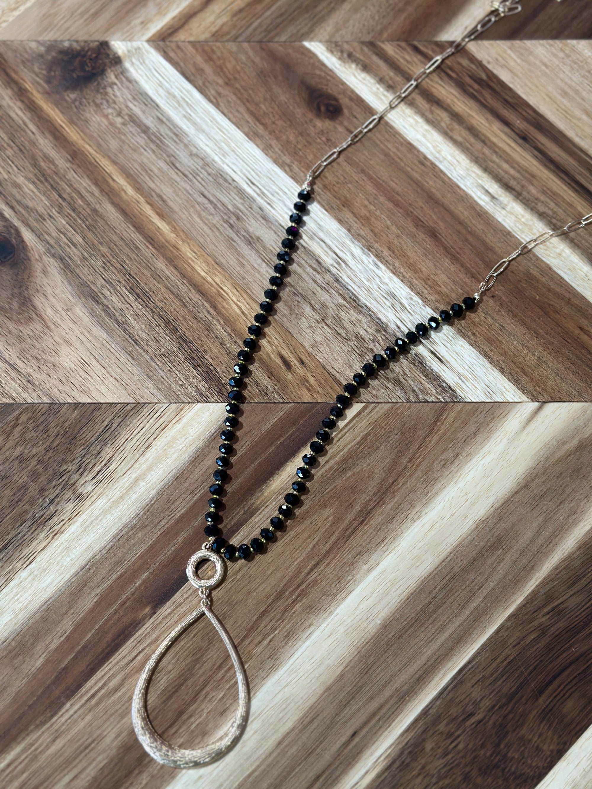 Long Vintage Metal Teardrop Necklace - Black