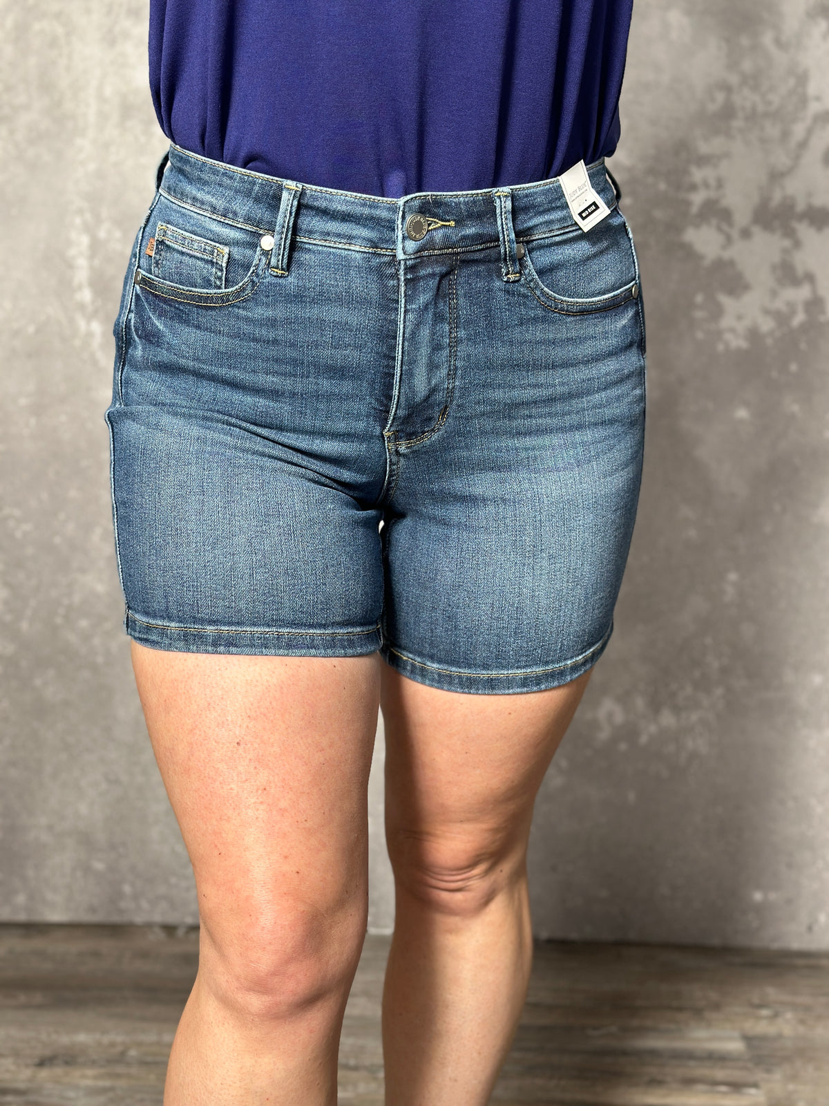 Judy Blue Mid Rise Medium Wash Tummy Control Shorts (S - 3X)