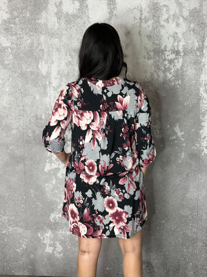 Black and Berry Floral Wrinkle Free Dress - (3X Left)