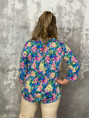 The Wrinkle Free Lizzie Top - Blue Bold Multi Floral (Small - 3X)