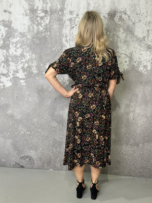 Fall for Me Floral Dress - Black - Small - 3X
