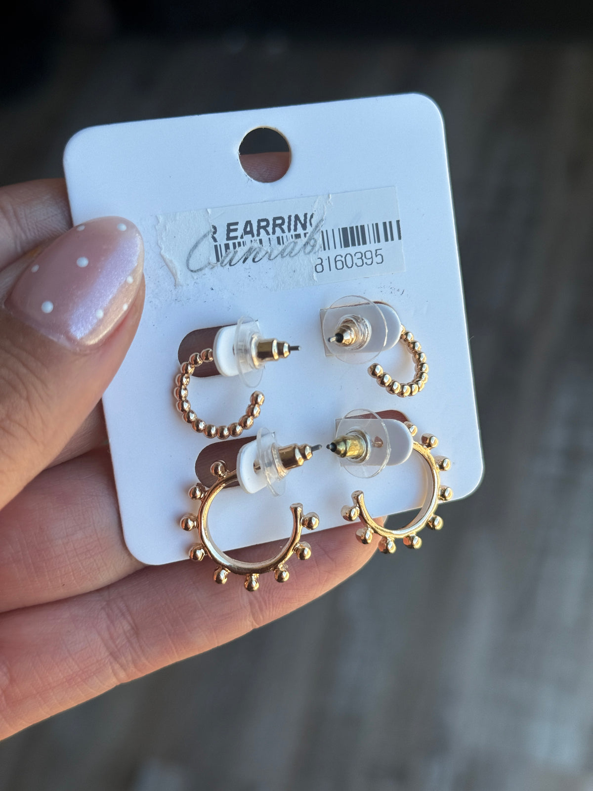 Dainty Set of two Gold Hoops