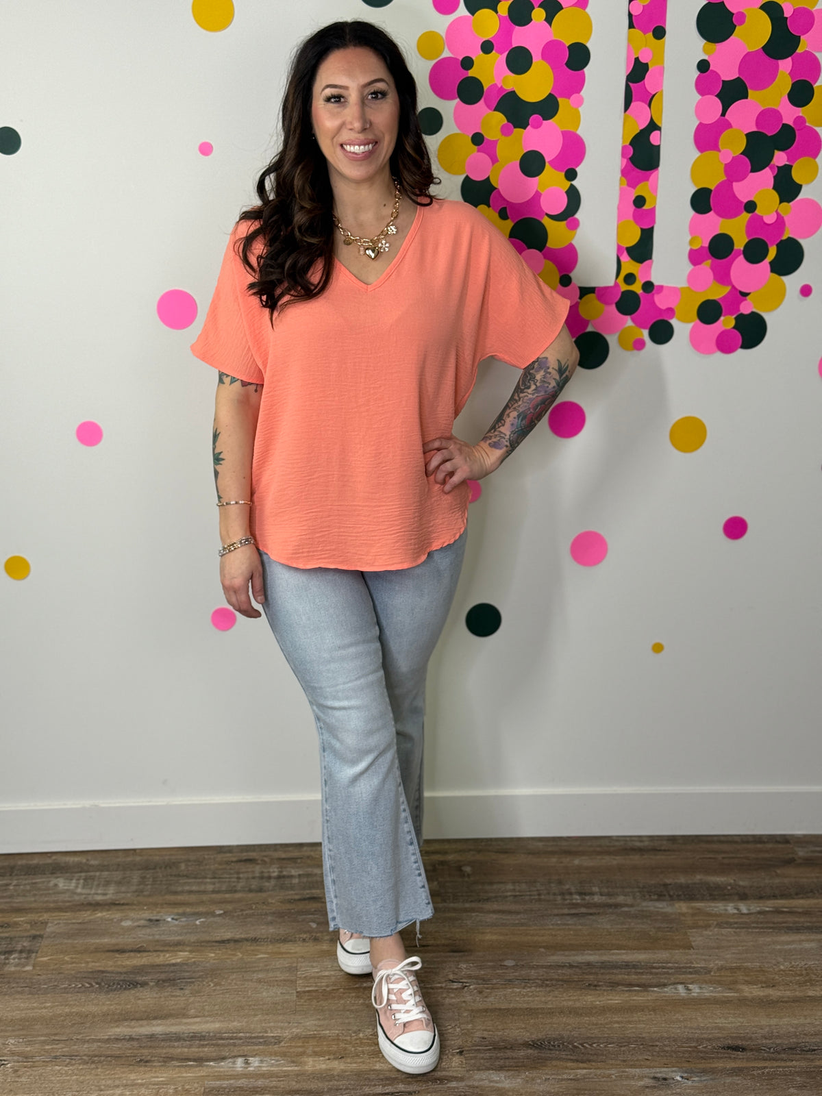 The Alia Airflow V-neck Top - Coral