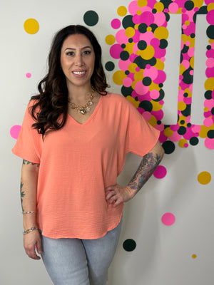 The Alia Airflow V-neck Top - Coral