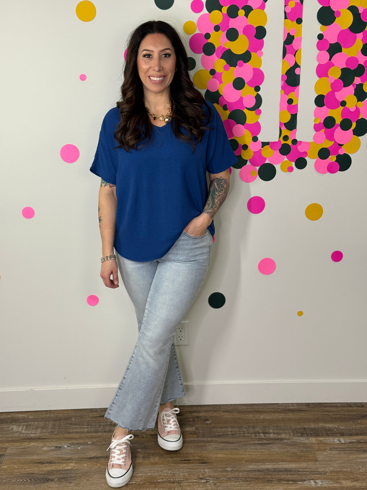 The Alia Airflow V-neck Top - Light Navy