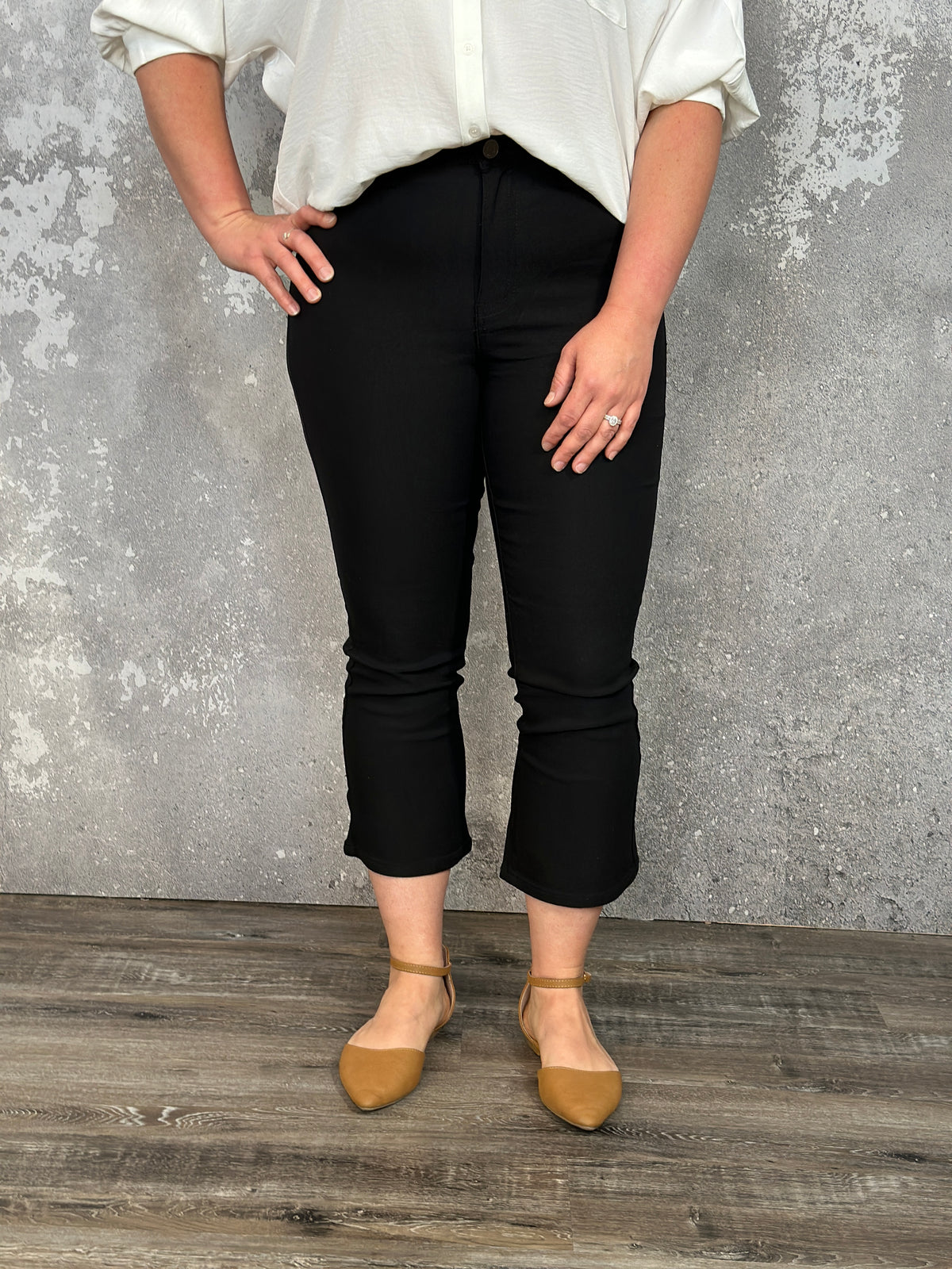 Hyperstretch Micro Flare Crop Pant - Black (Small - 3X)