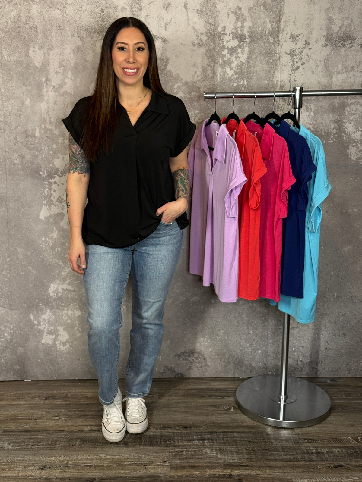 The Wrinkle Free Fairway Top - Black (Small - 3X)