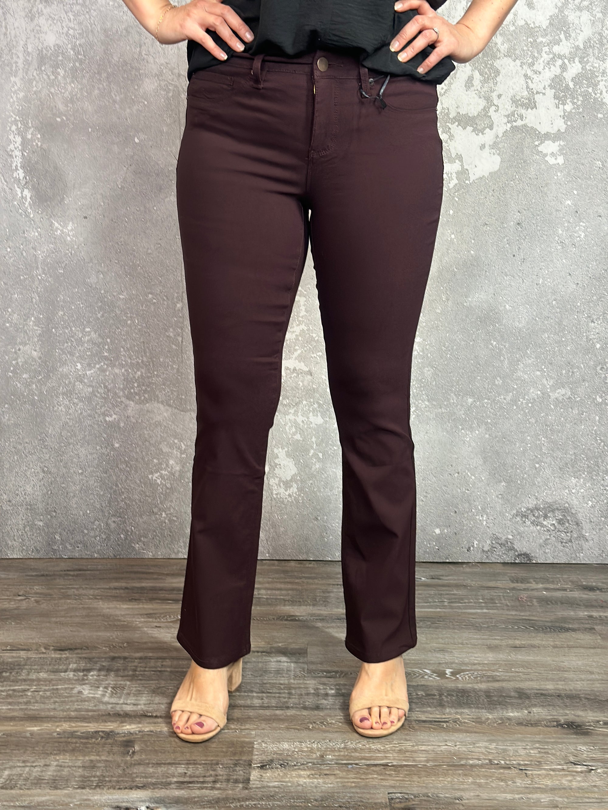 Hyperstretch Relaxed BootCut Pant - Dark Berry (Small - XL)