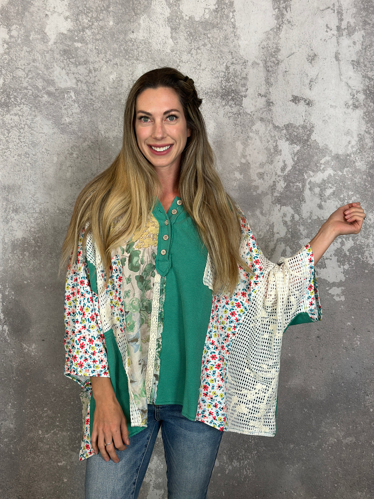 Jade Patch 3/4 Sleeve Hooded Top