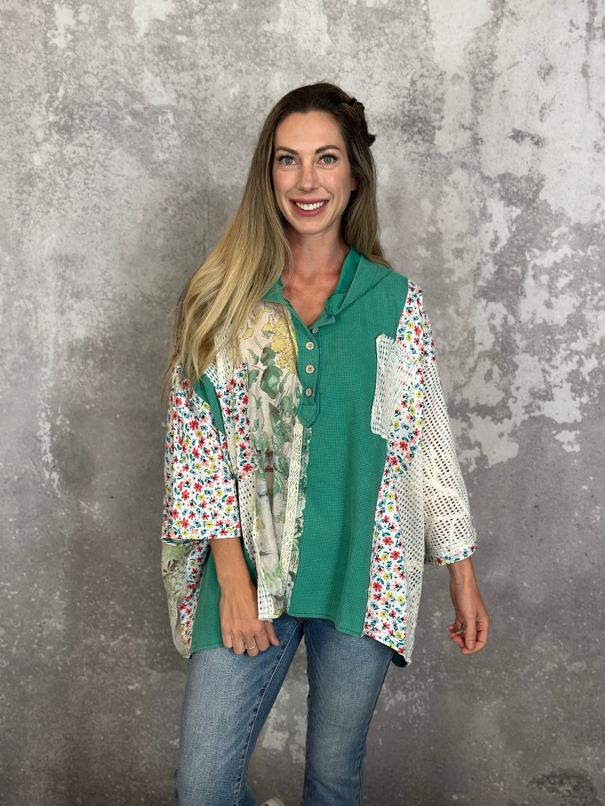 Jade Patch 3/4 Sleeve Hooded Top