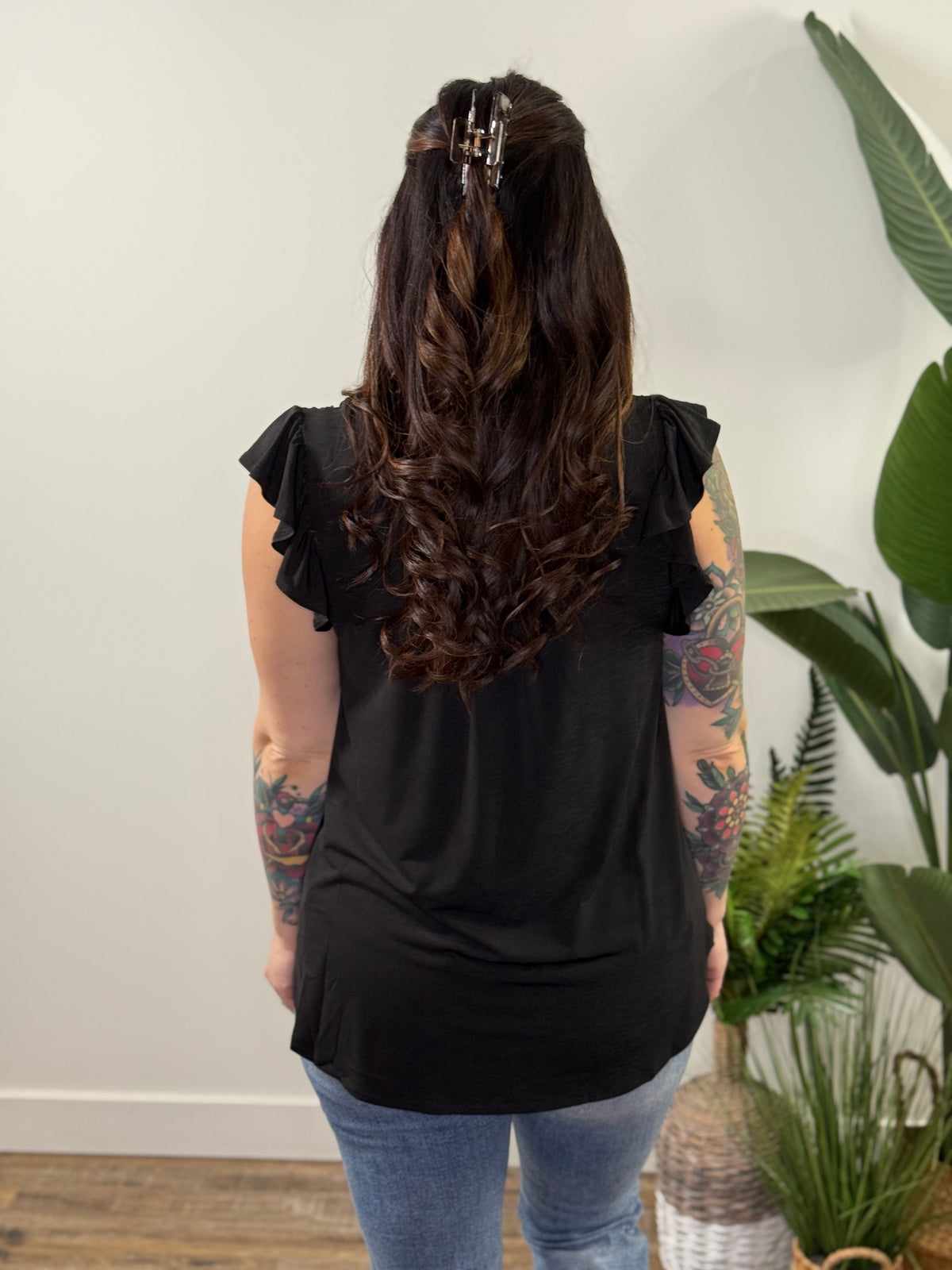 The Wrinkle Free Lizzie Ruffle Tank - Black (Small - 3X)