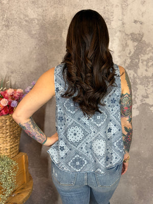 Paisley Print Vest  (Small - 3X)