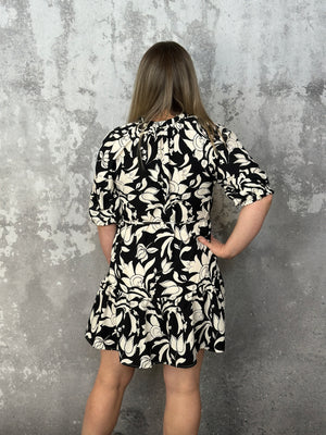 Black/Ivory Floral 3/4 Sleeve Dress