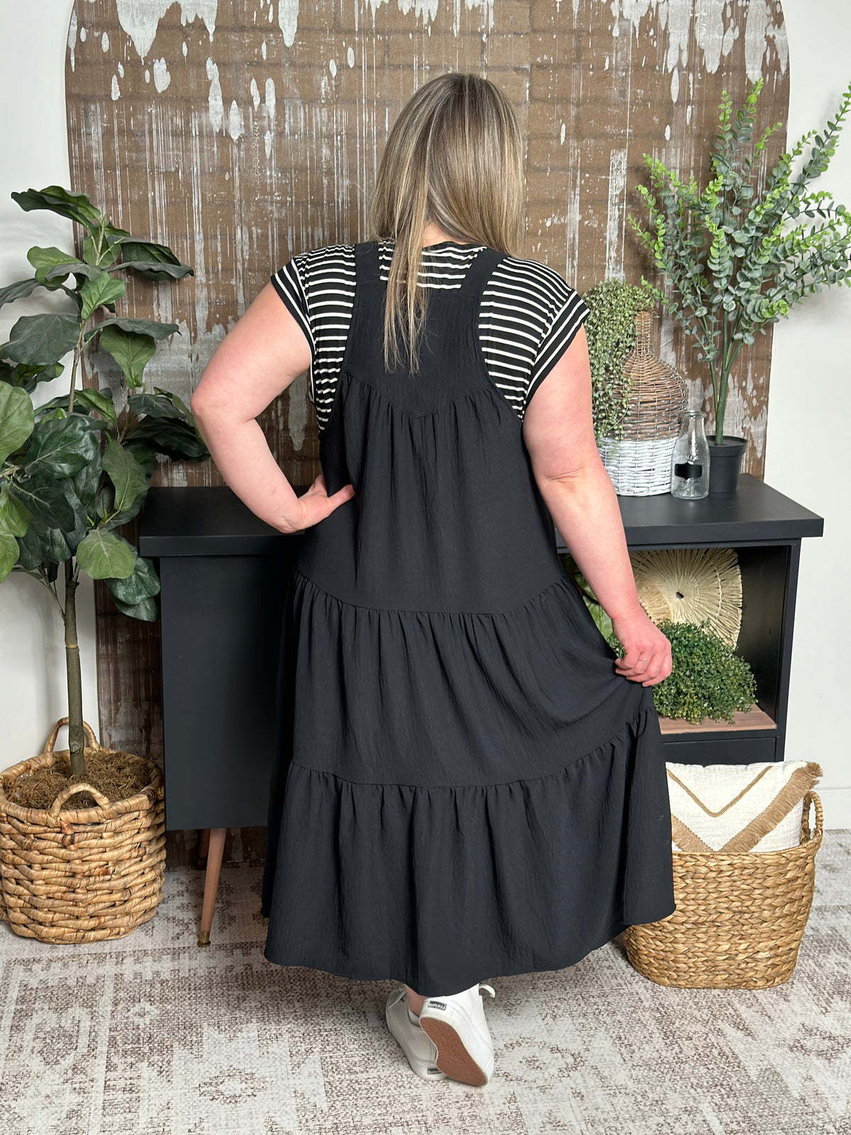 Tiered Airflow Ruffle Jumper Dress - Black(Small - 3X) BESTSELLER