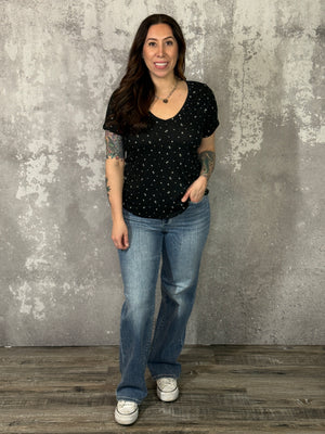 Black Ditsy Floral Vneck Tee