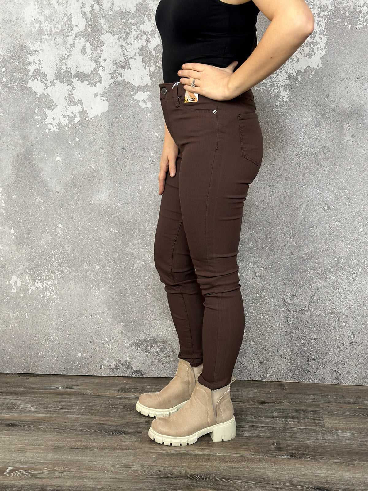 Hyperstretch Skinny Mid rise Pant - Coco (Small - 3X)