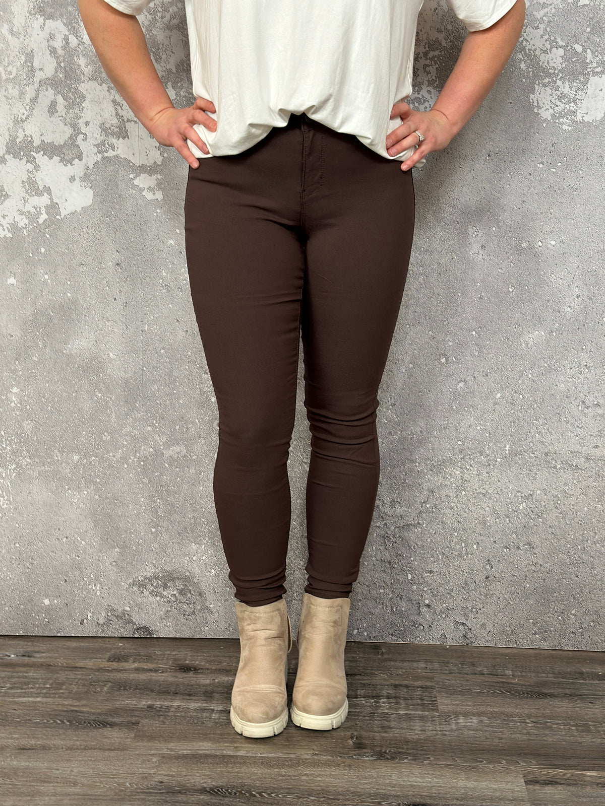 Hyperstretch Skinny Mid rise Pant - Coco (Small - 3X)