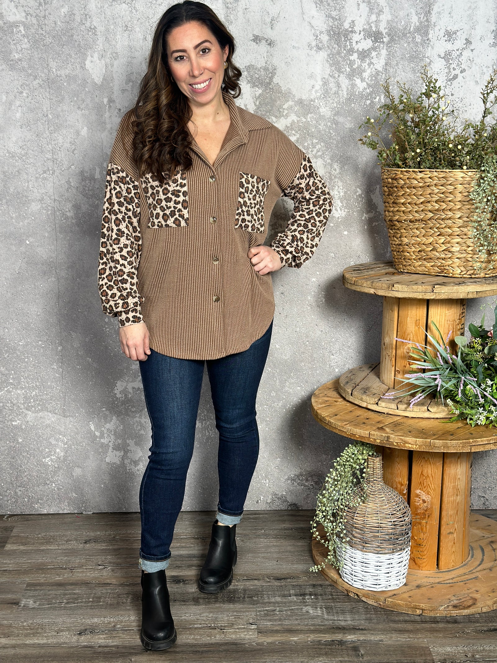 Lightweight Ribbed Brown Leopard Shacket