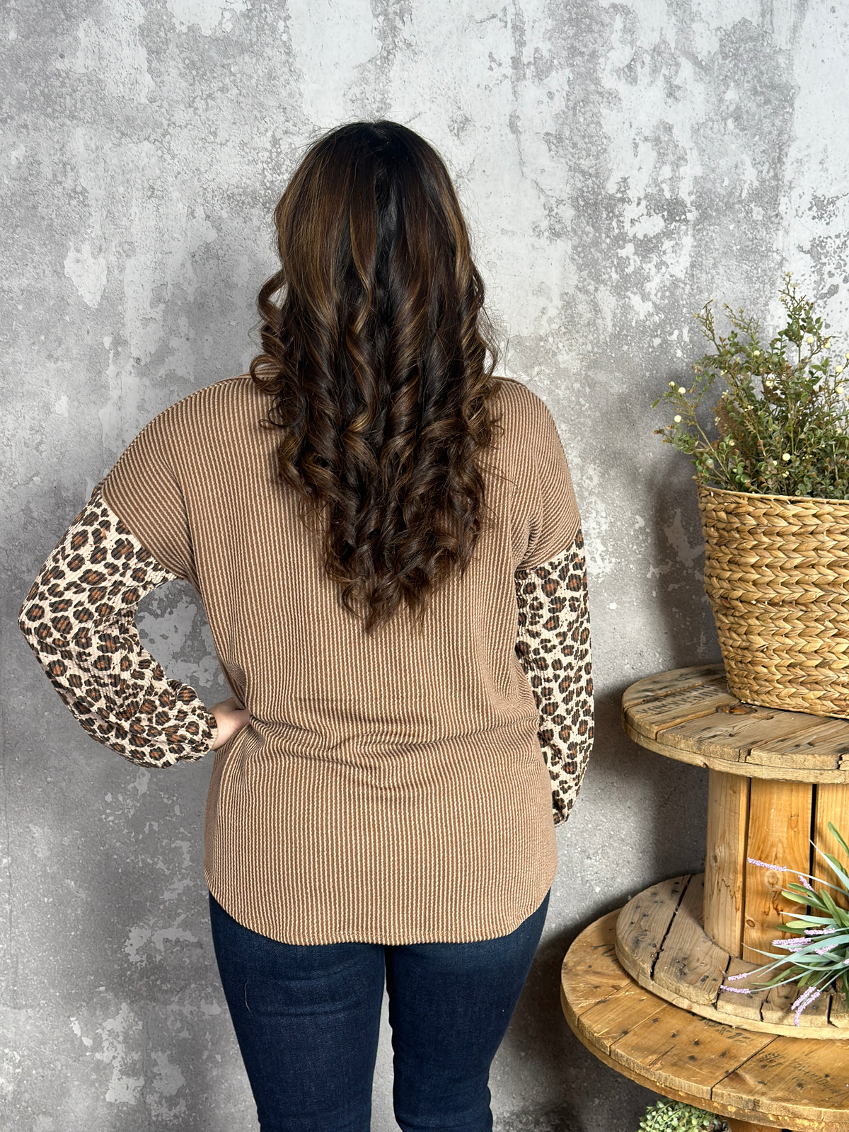Lightweight Ribbed Brown Leopard Shacket